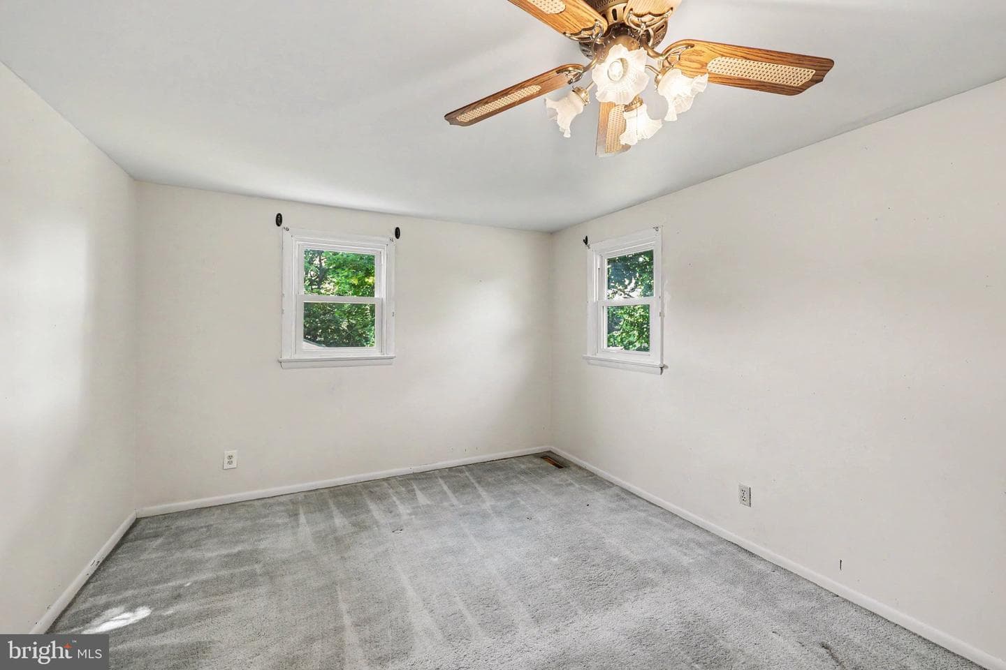 815 Fairview Road photo 14