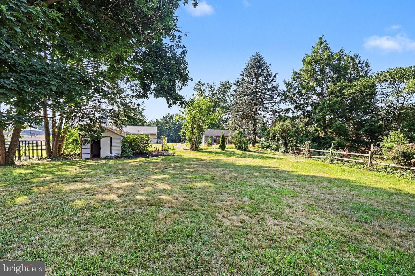 815 Fairview Road photo 31