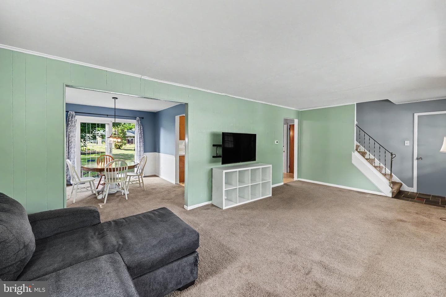 815 Fairview Road photo 5