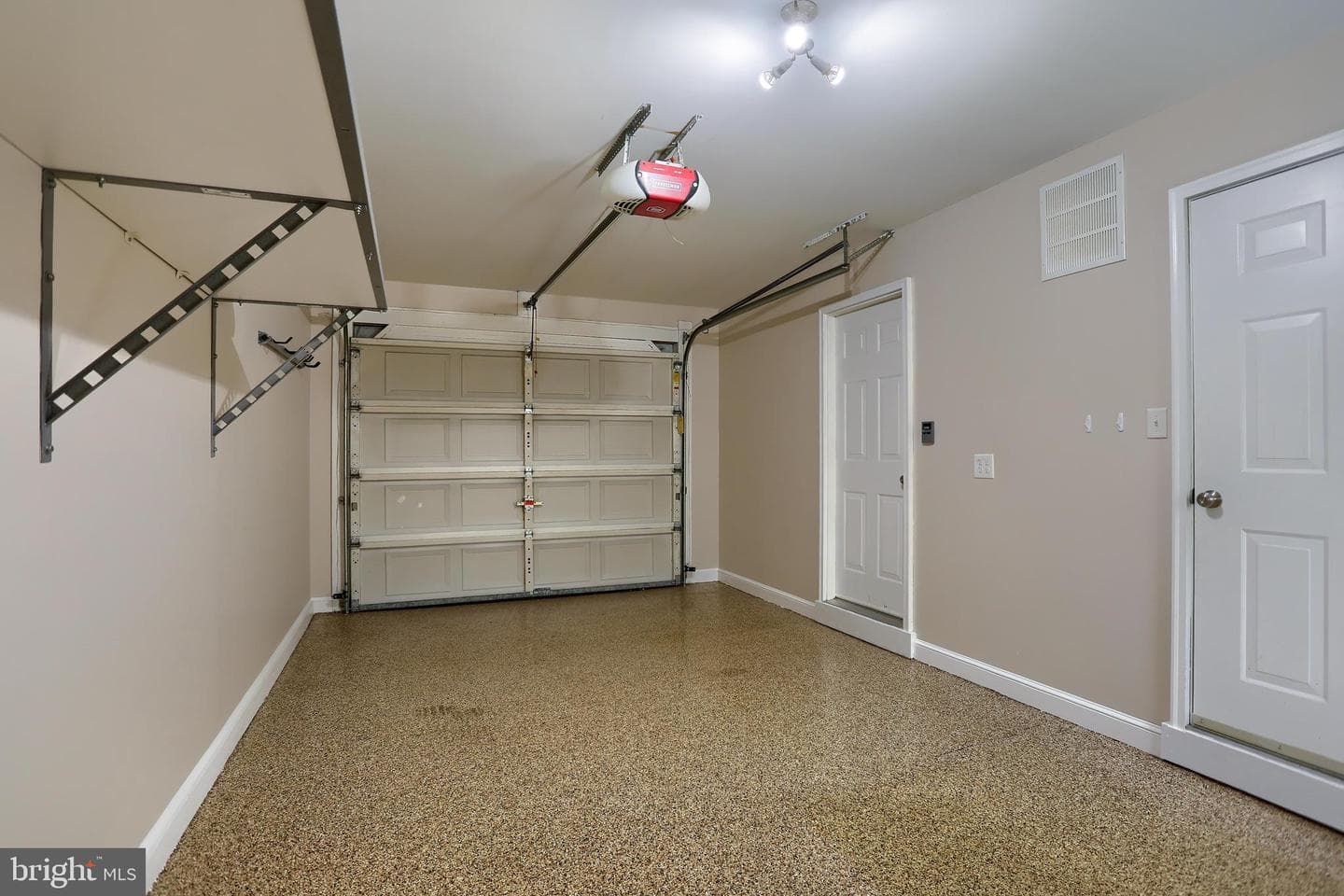 5602 Moreland Court photo 31