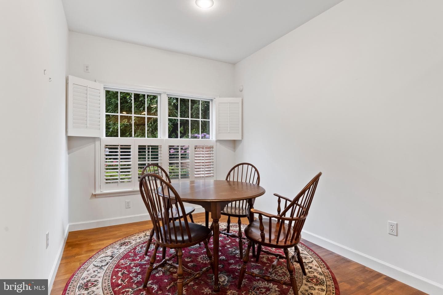 536 Bridgeview Drive photo 9