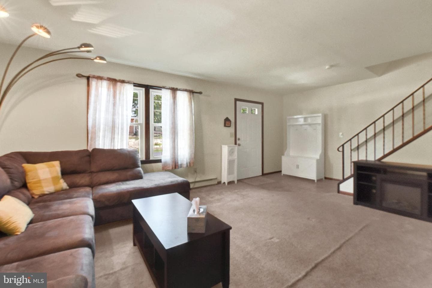 202 Marion Avenue photo 3