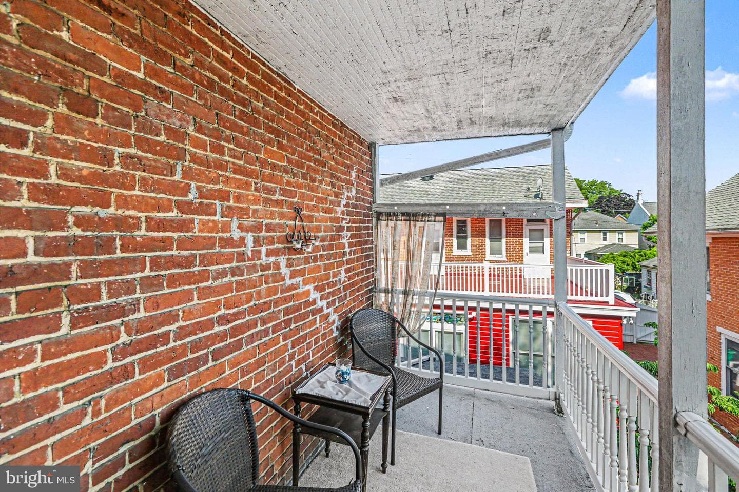 215 Walnut Street photo 29