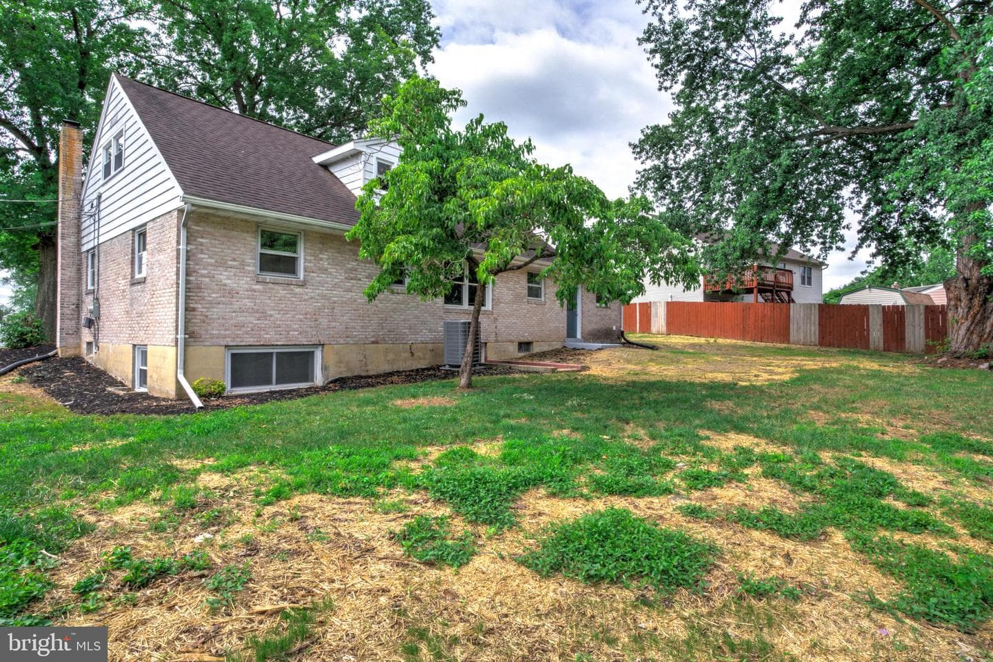 923 Susan Circle photo 40