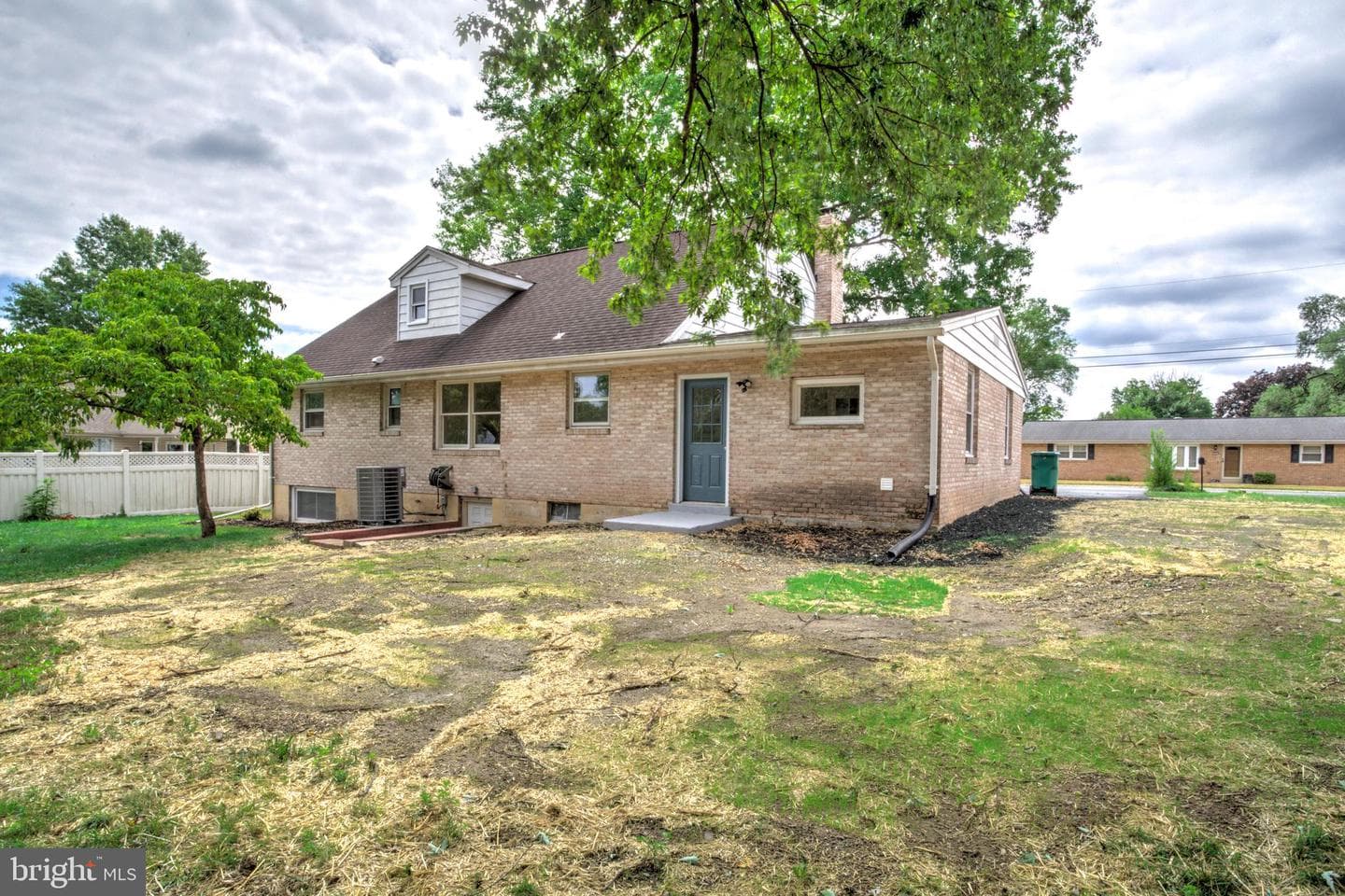 923 Susan Circle photo 41