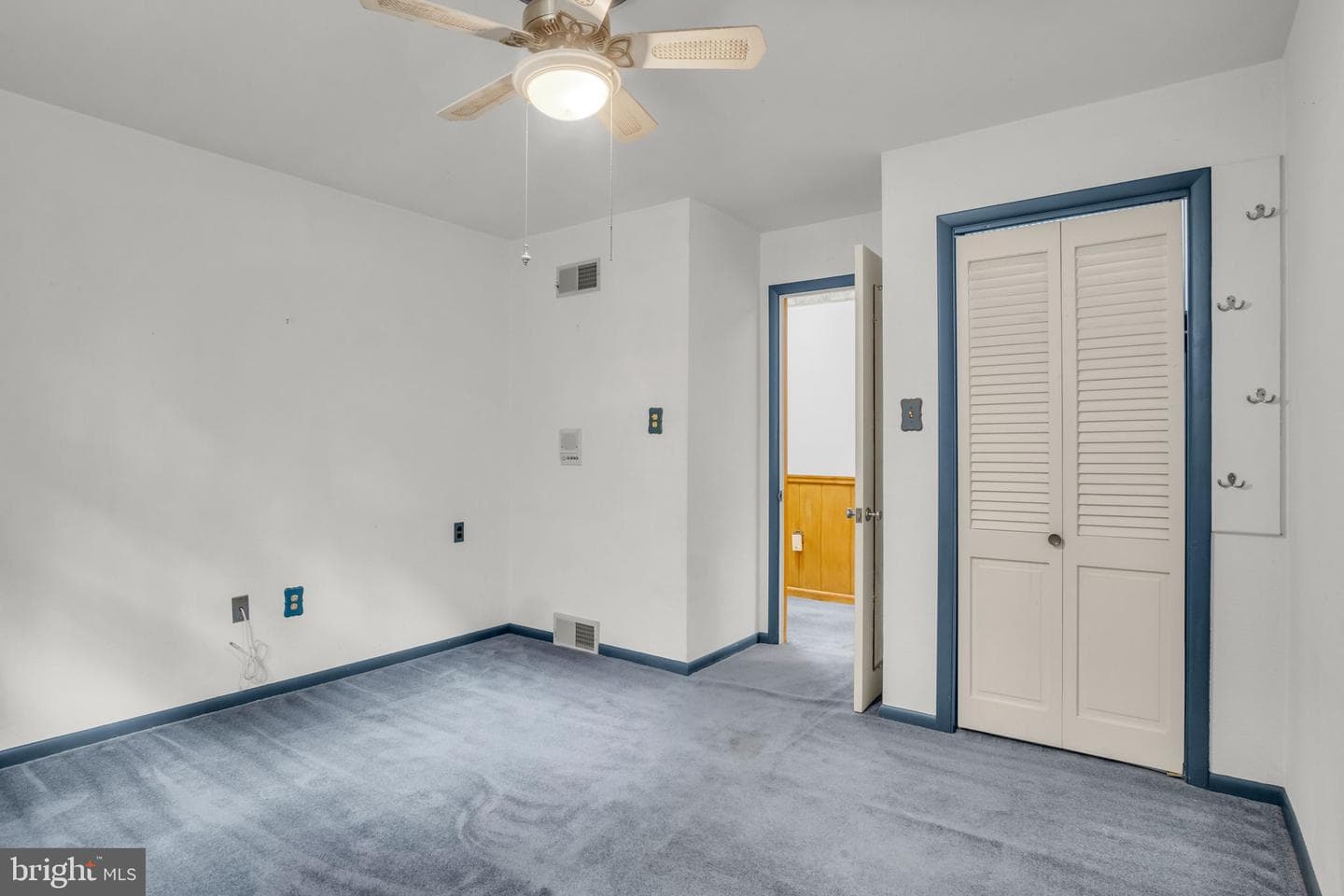 2201 Logan Street photo 14