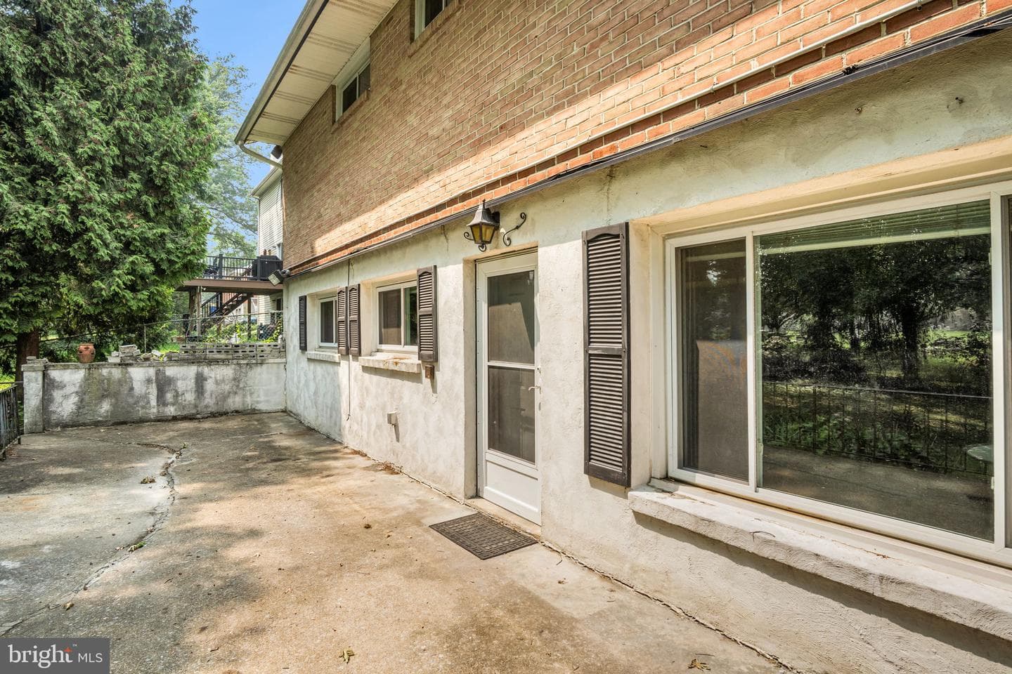 2201 Logan Street photo 34