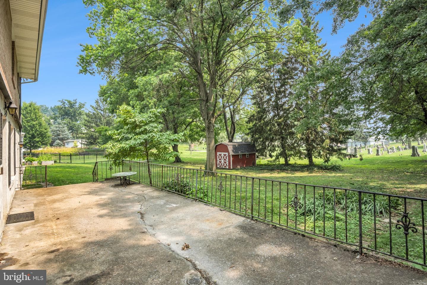2201 Logan Street photo 35
