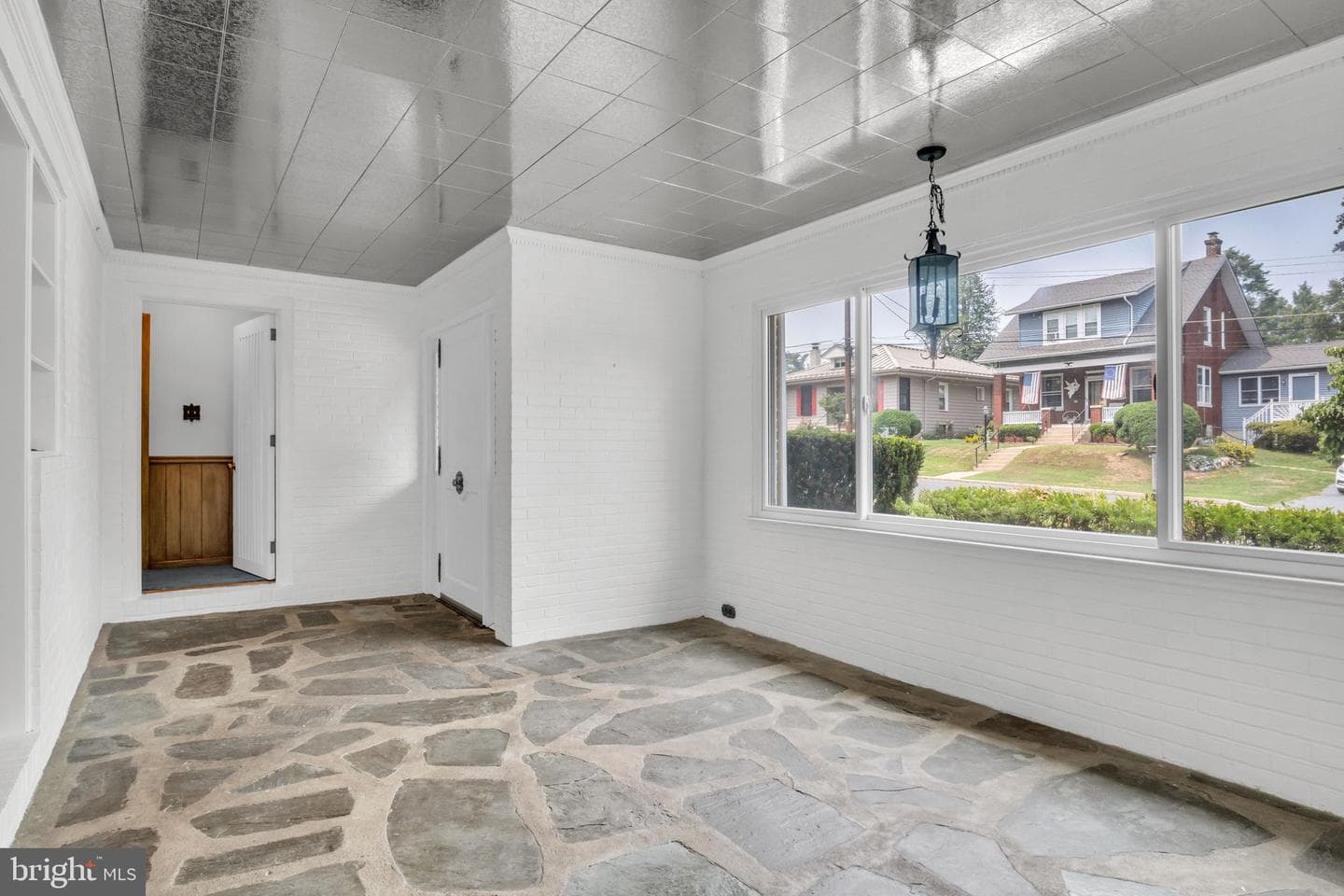 2201 Logan Street photo 6