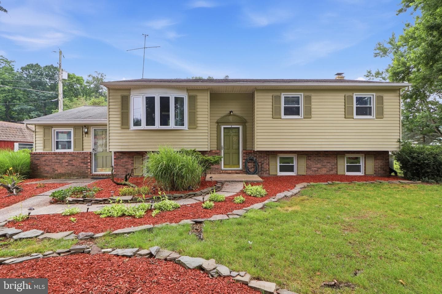 1123 York Road photo 5