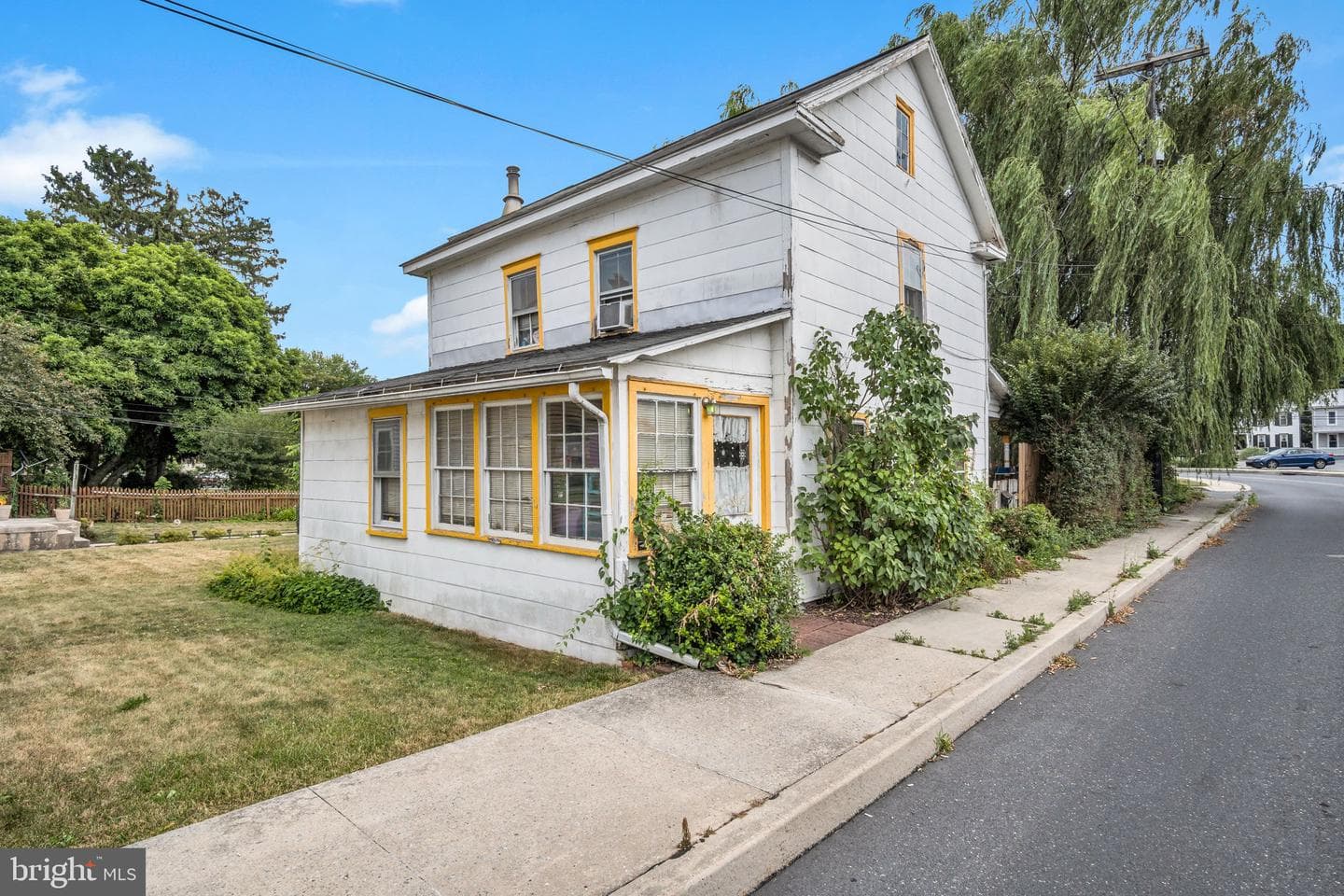 3 S Locust Street Street photo 5
