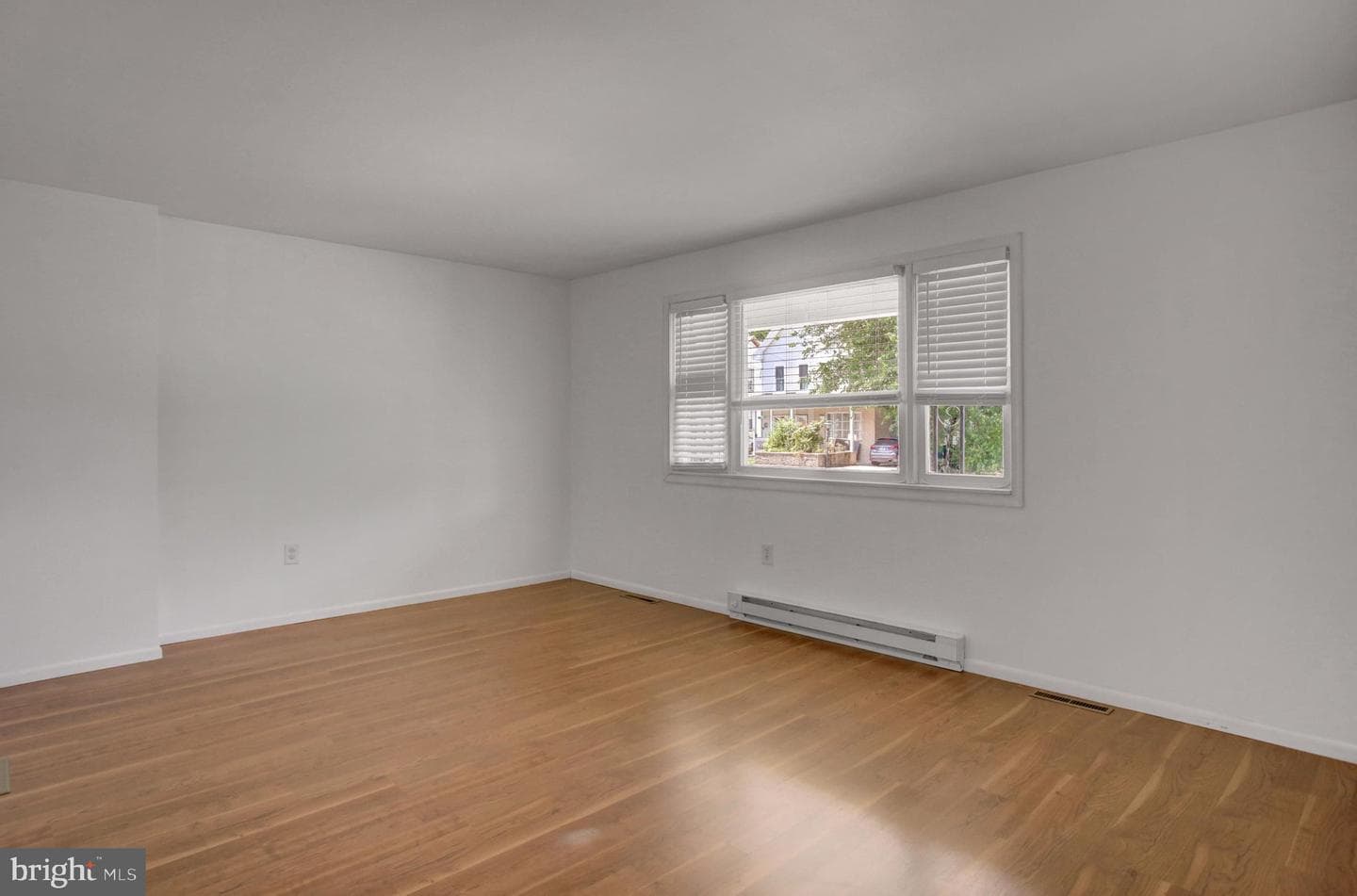 16 E Beale Avenue photo 15