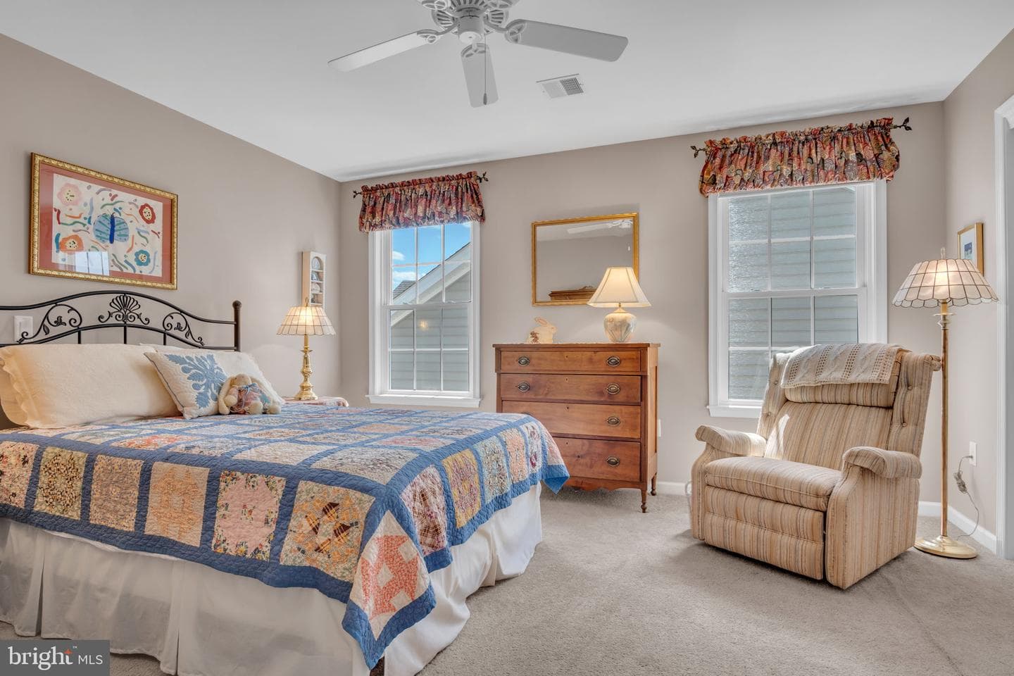 225 Loyal Drive photo 27