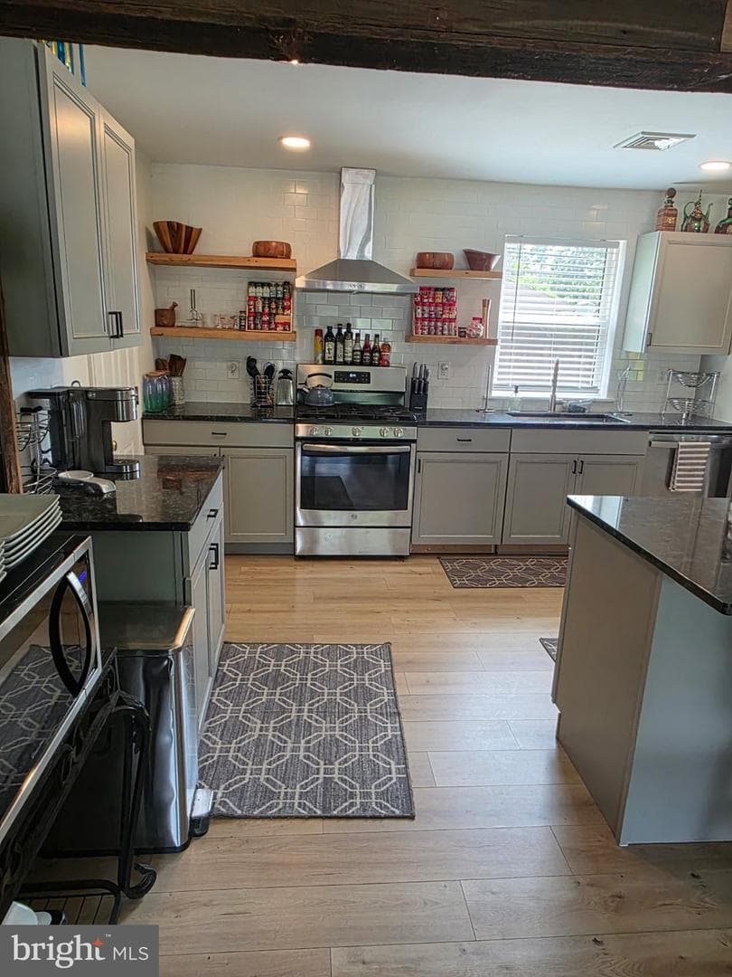 918 Allen photo 9