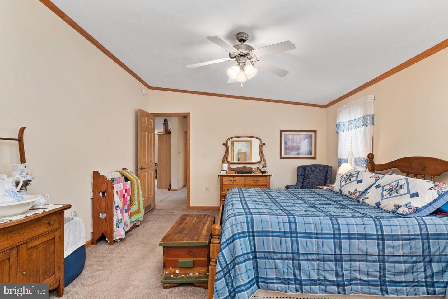 30 Adele Ave photo 21