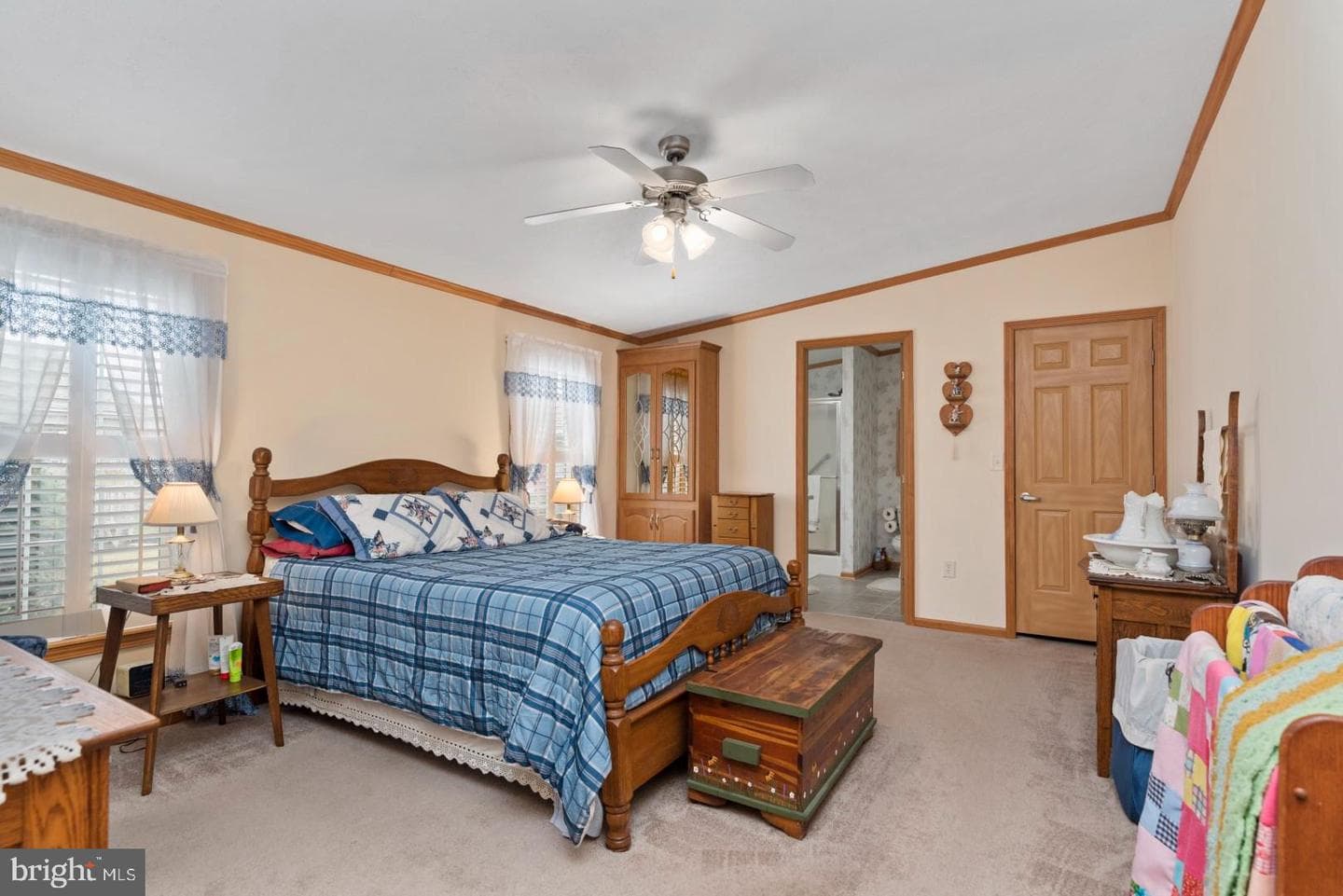 30 Adele Ave photo 22