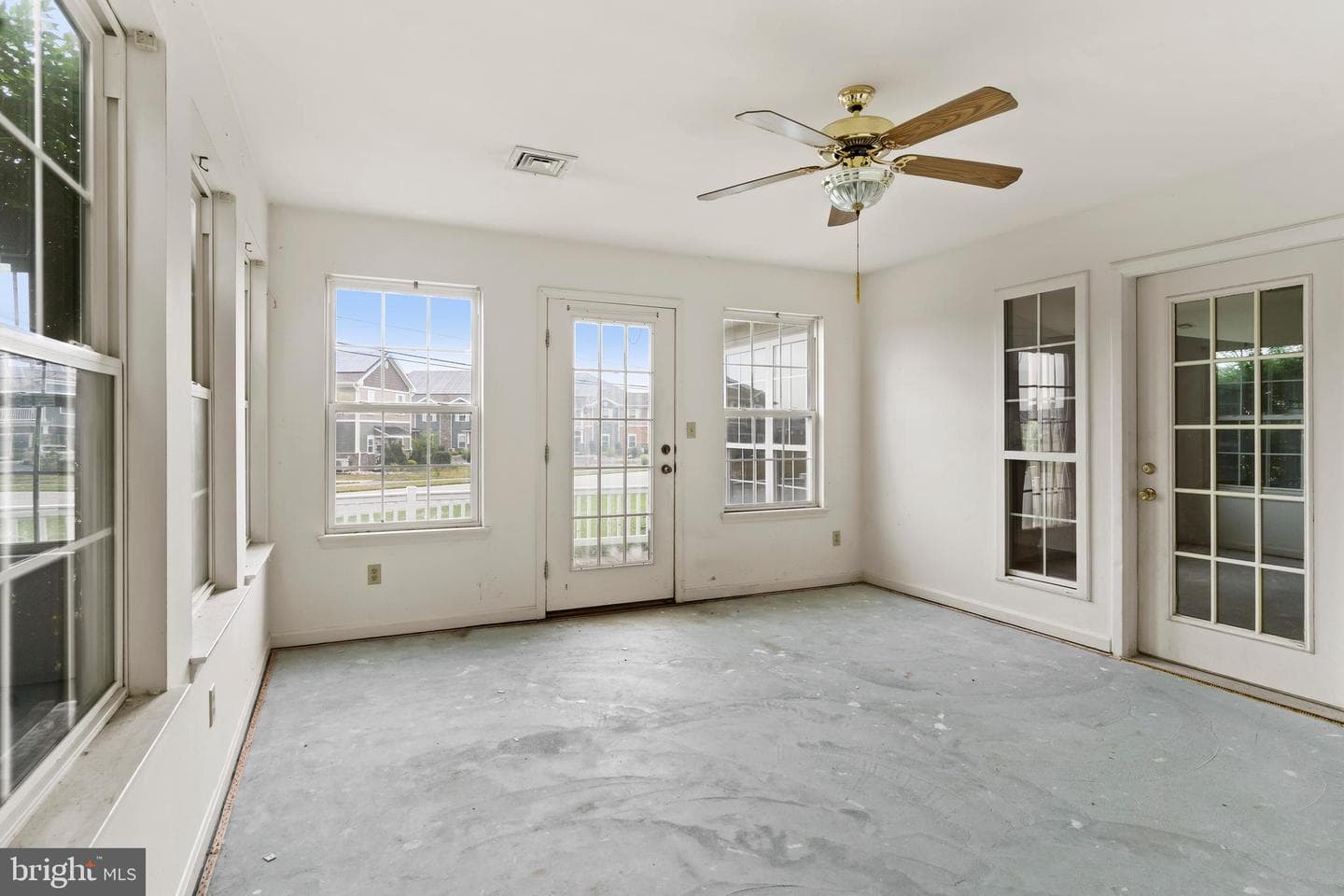 15 Thornhill Court photo 24