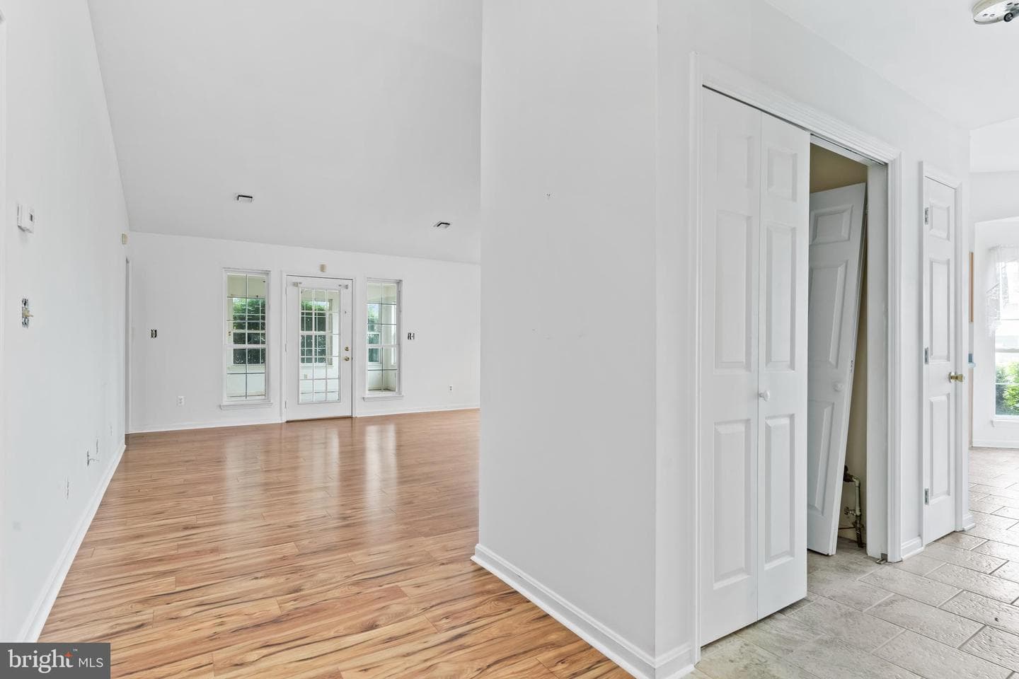 15 Thornhill Court photo 8