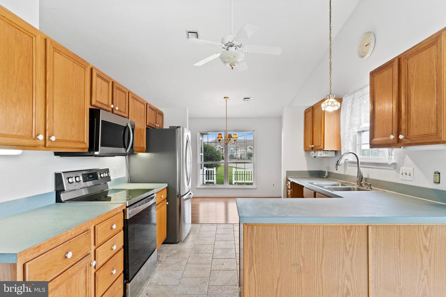 15 Thornhill Court photo 9