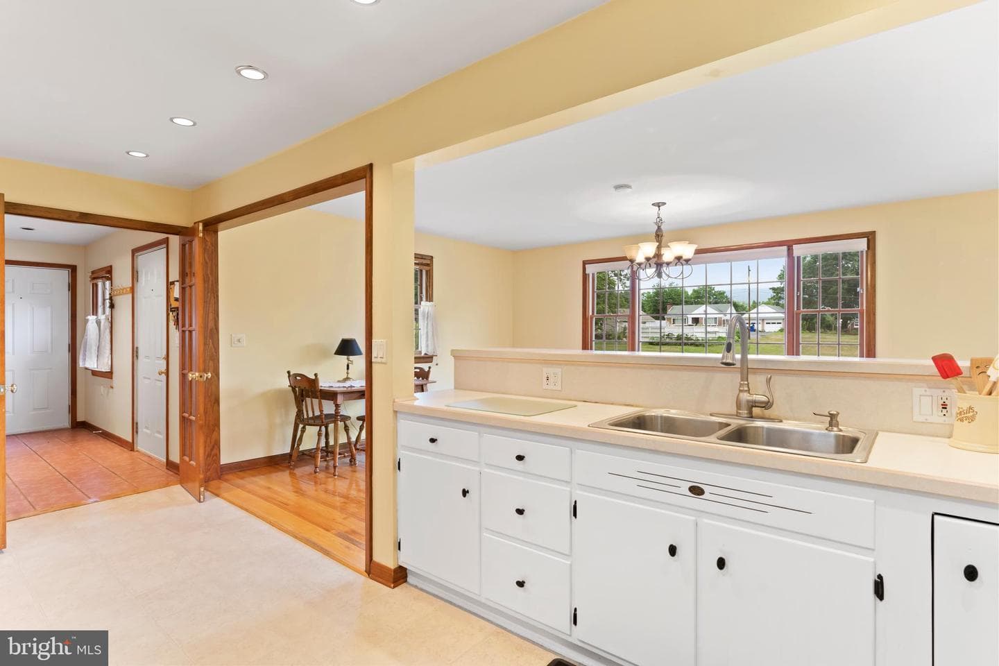3049 Spring Road photo 10