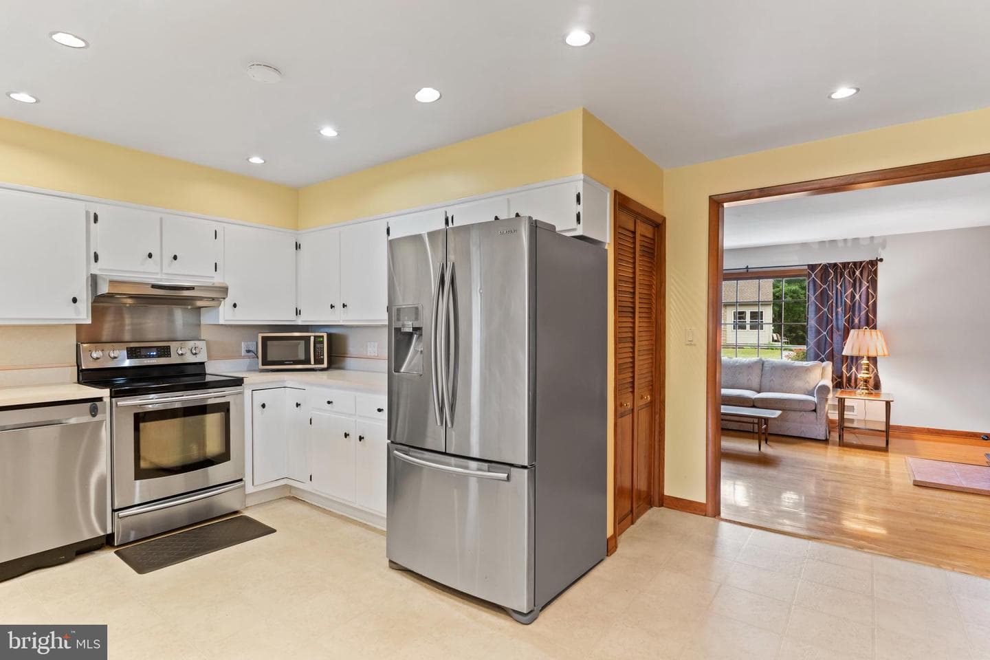 3049 Spring Road photo 11