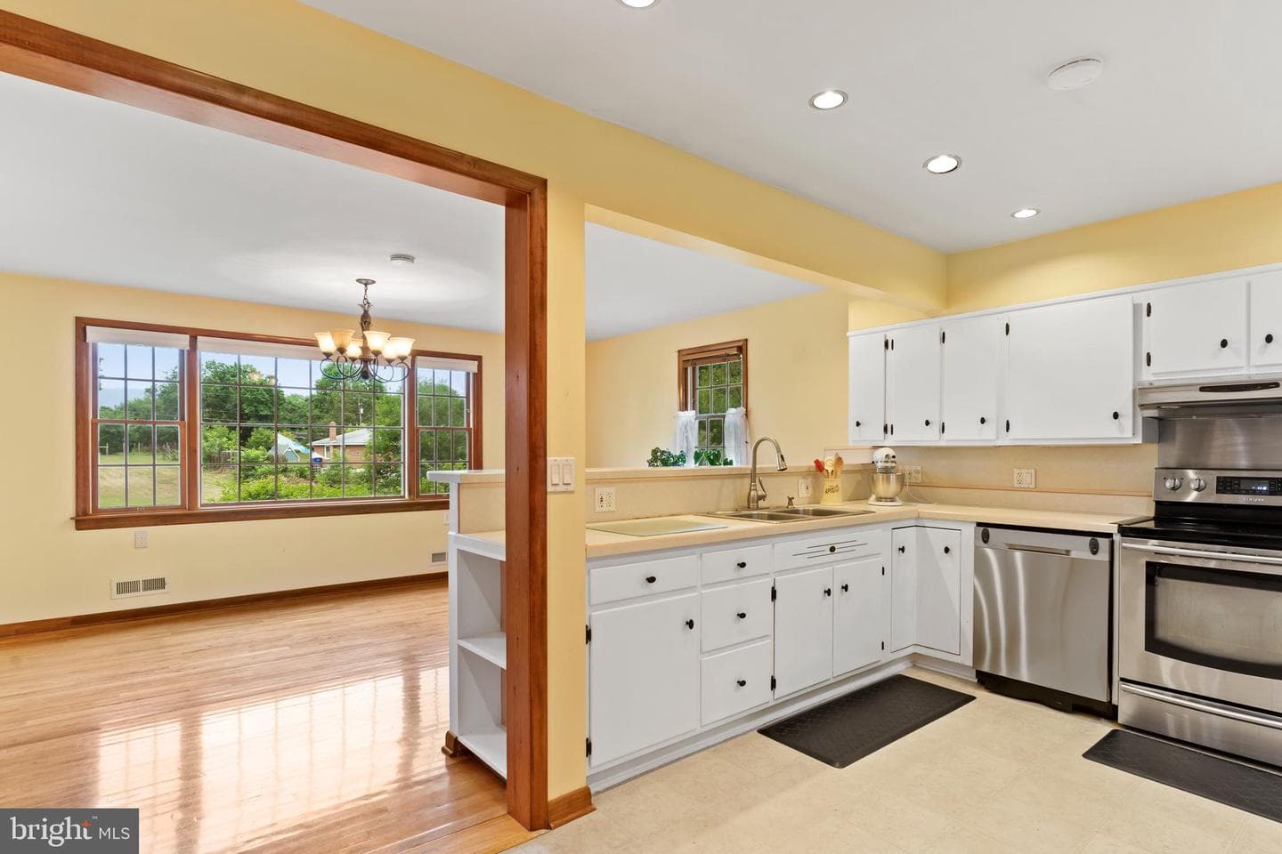 3049 Spring Road photo 13