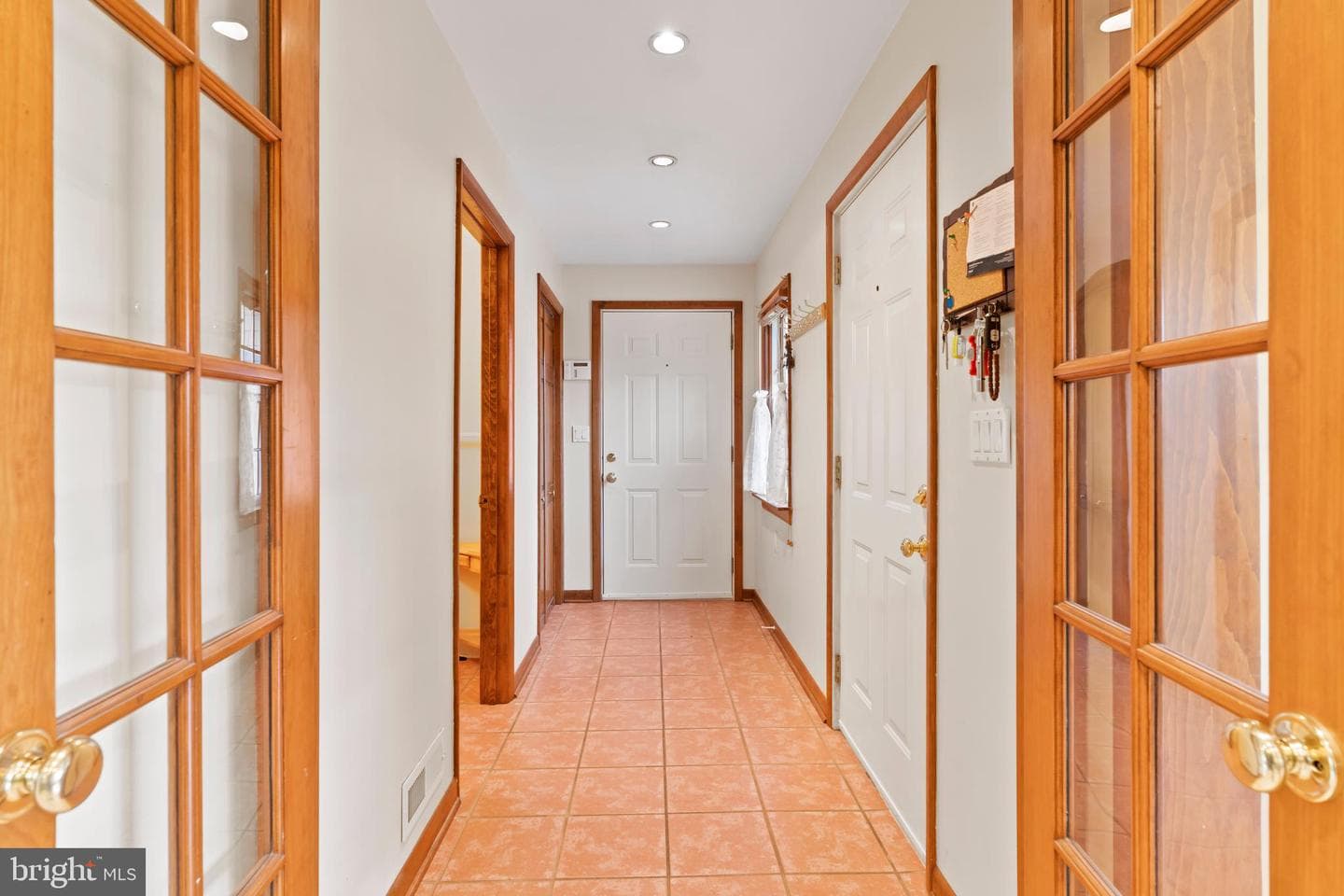 3049 Spring Road photo 19
