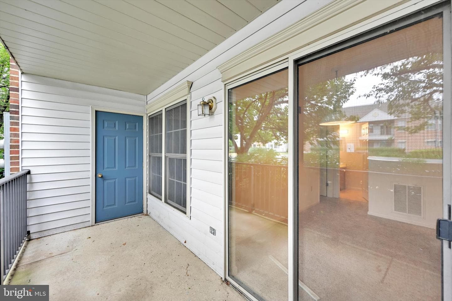 5401 Oxford Drive #11 photo 20