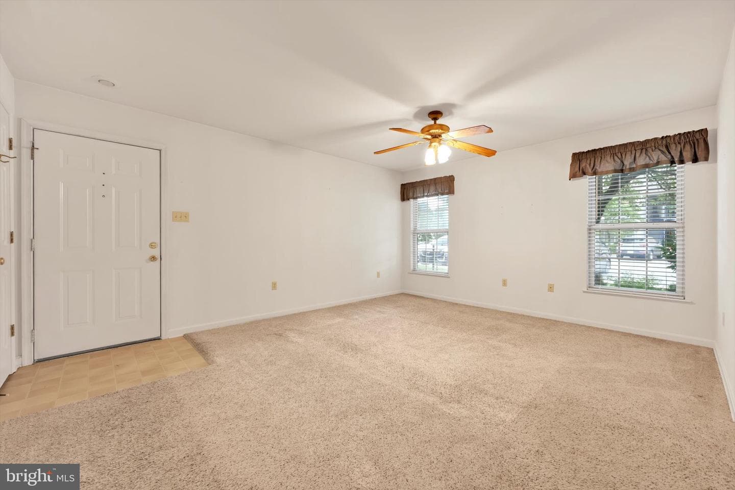 5401 Oxford Drive #11 photo 8
