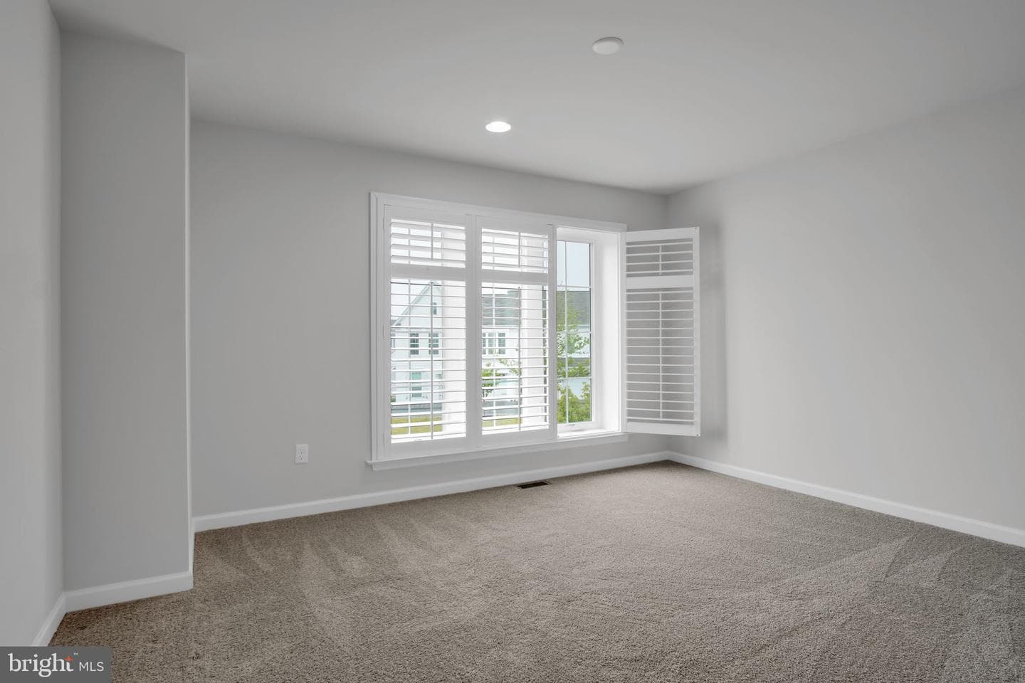 1319 Arlington Way photo 23