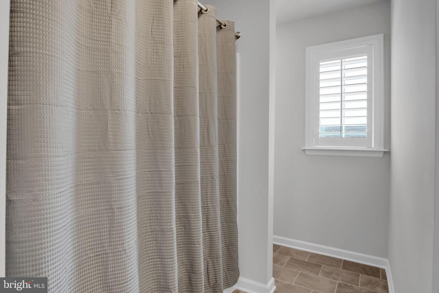 1319 Arlington Way photo 29