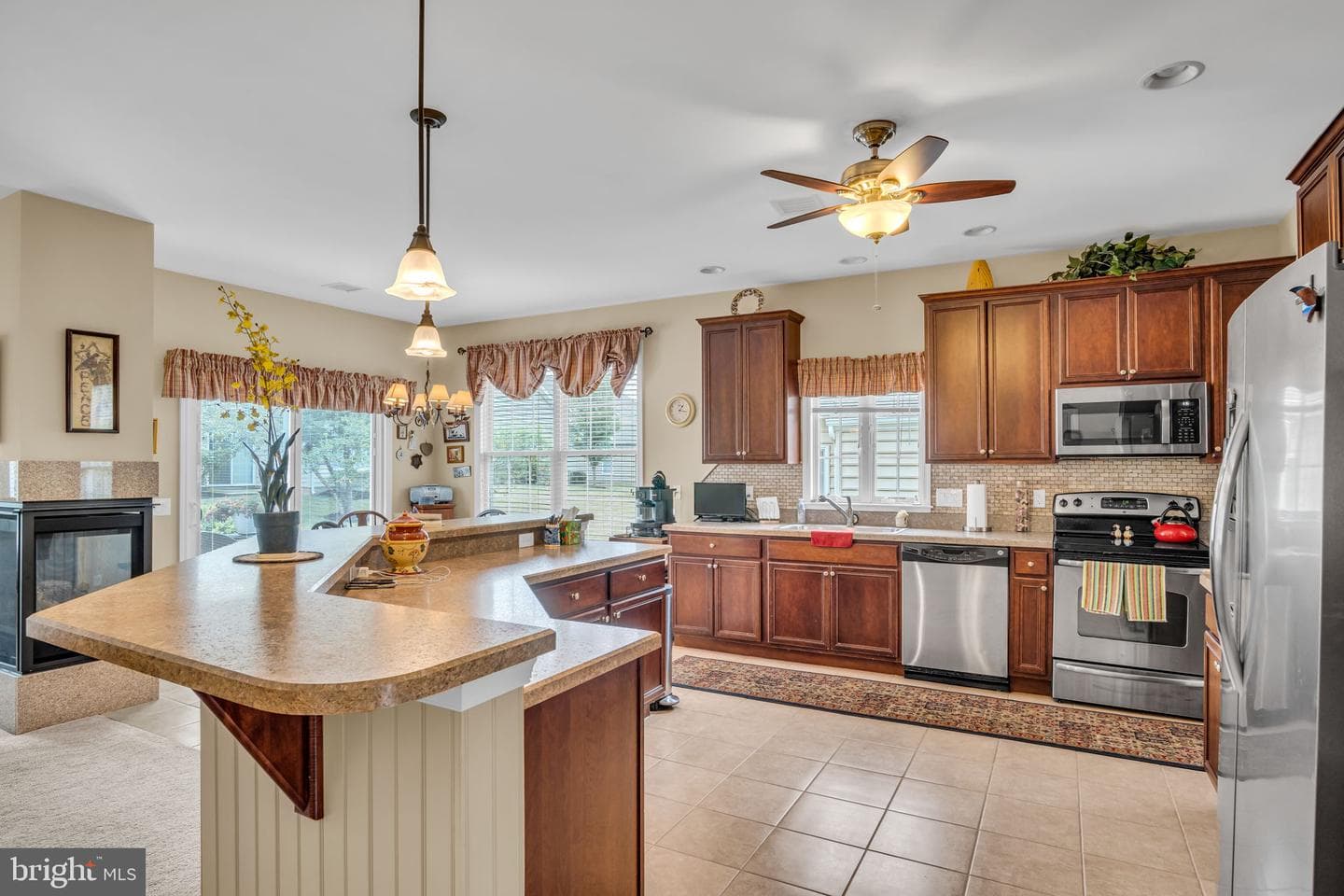 298 Founders Way photo 13