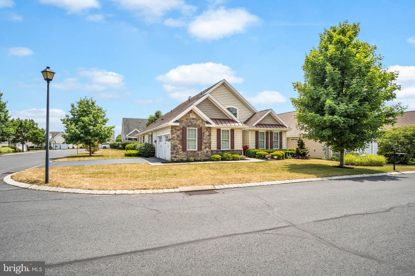 298 Founders Way photo 42