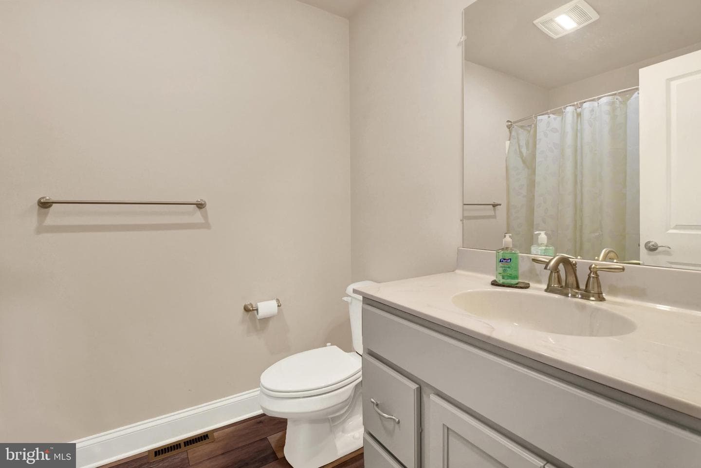 525 Joseph Court photo 27