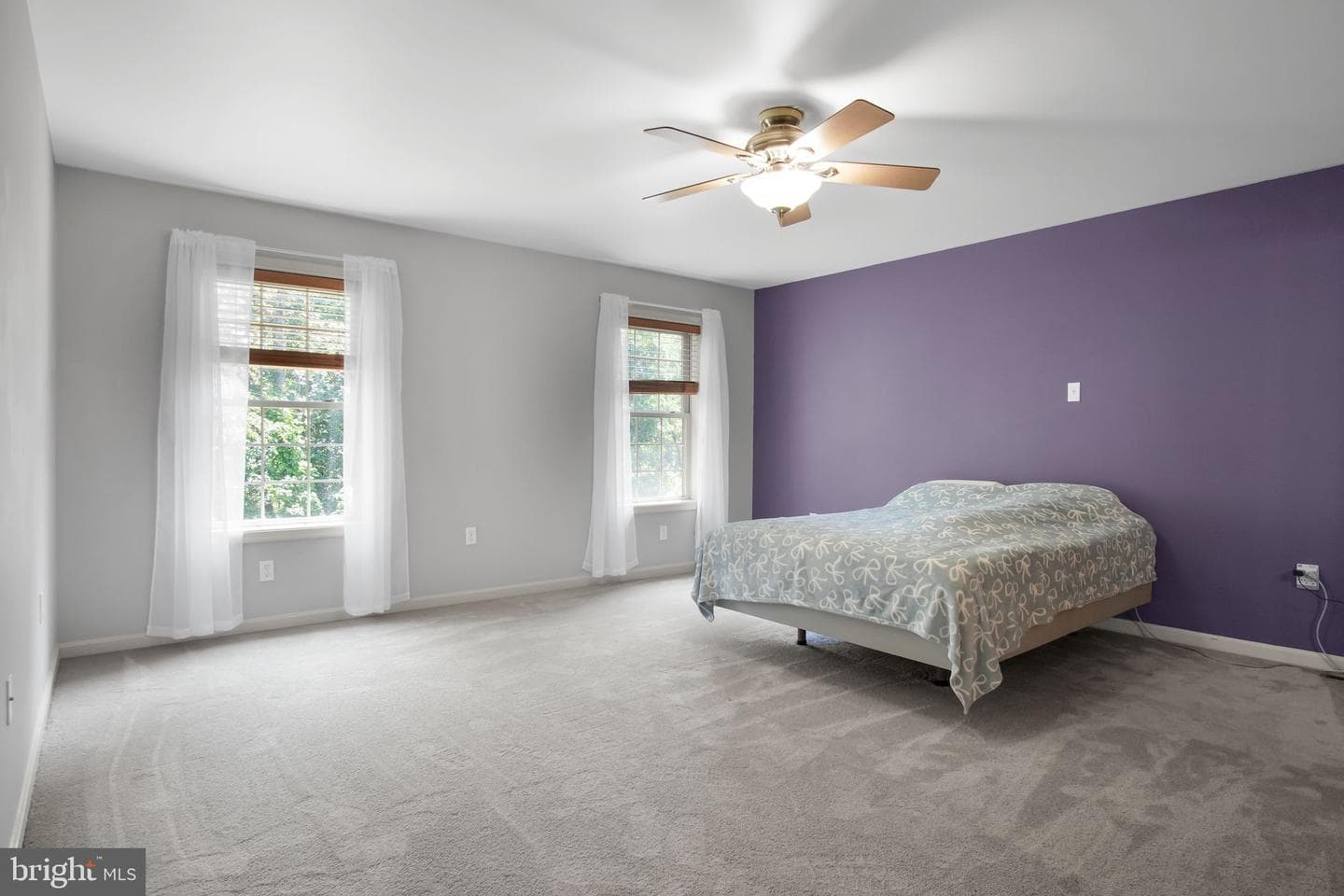 42 Ridge Avenue photo 11