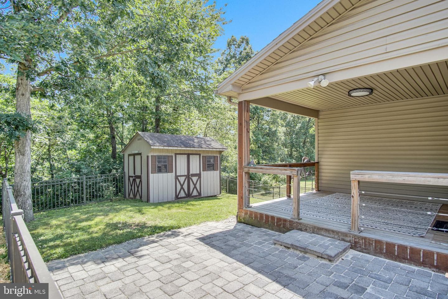42 Ridge Avenue photo 35
