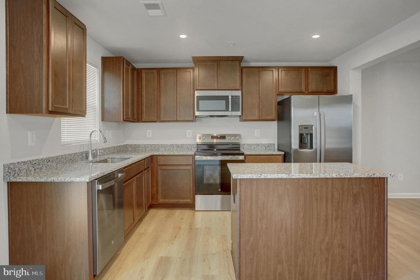 4 Margaret Way photo 8