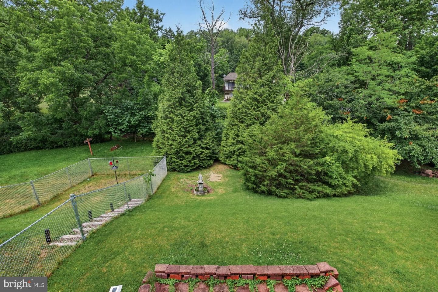 109 Sherman Street photo 36