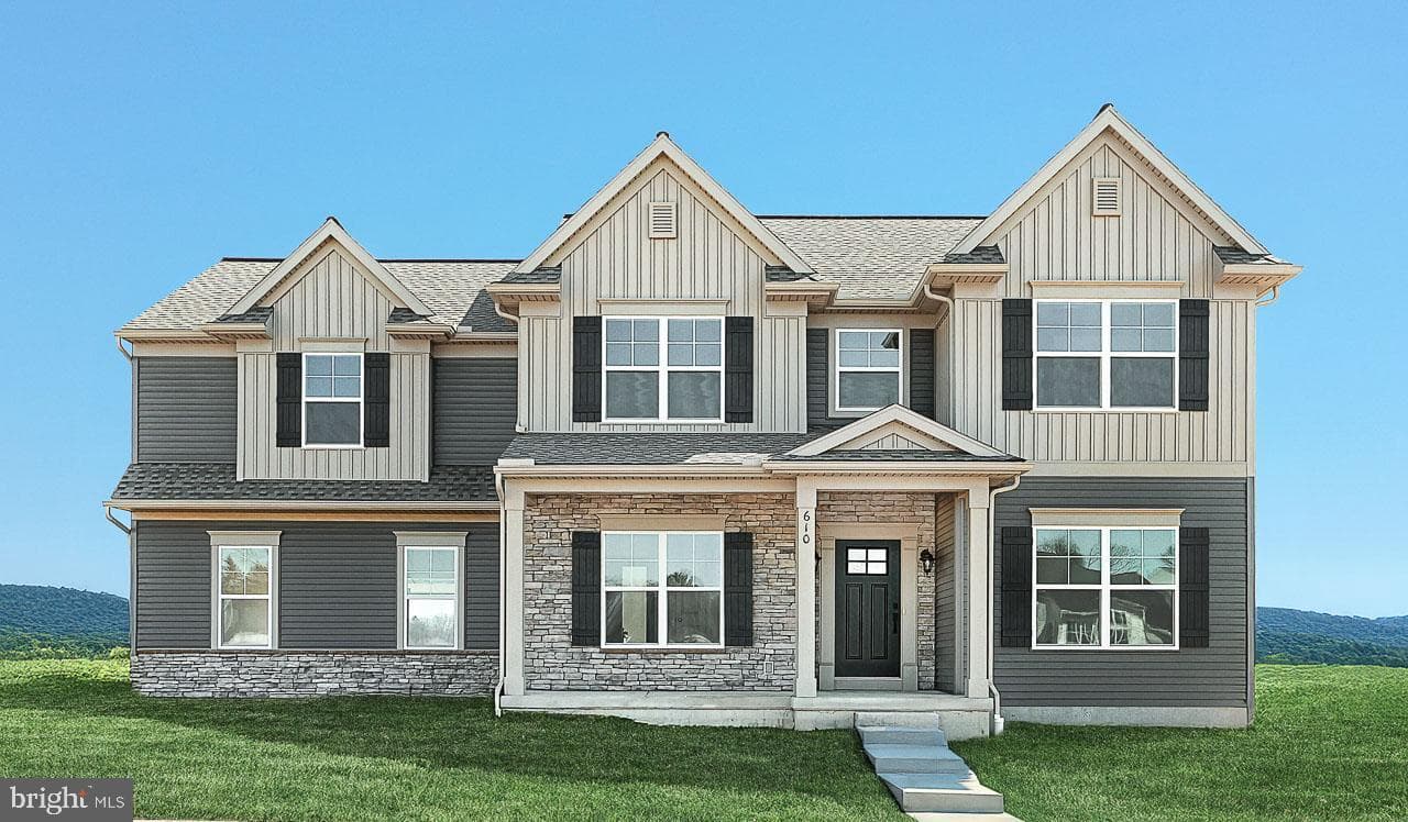 610 Estate Drive, Mechanicsburg