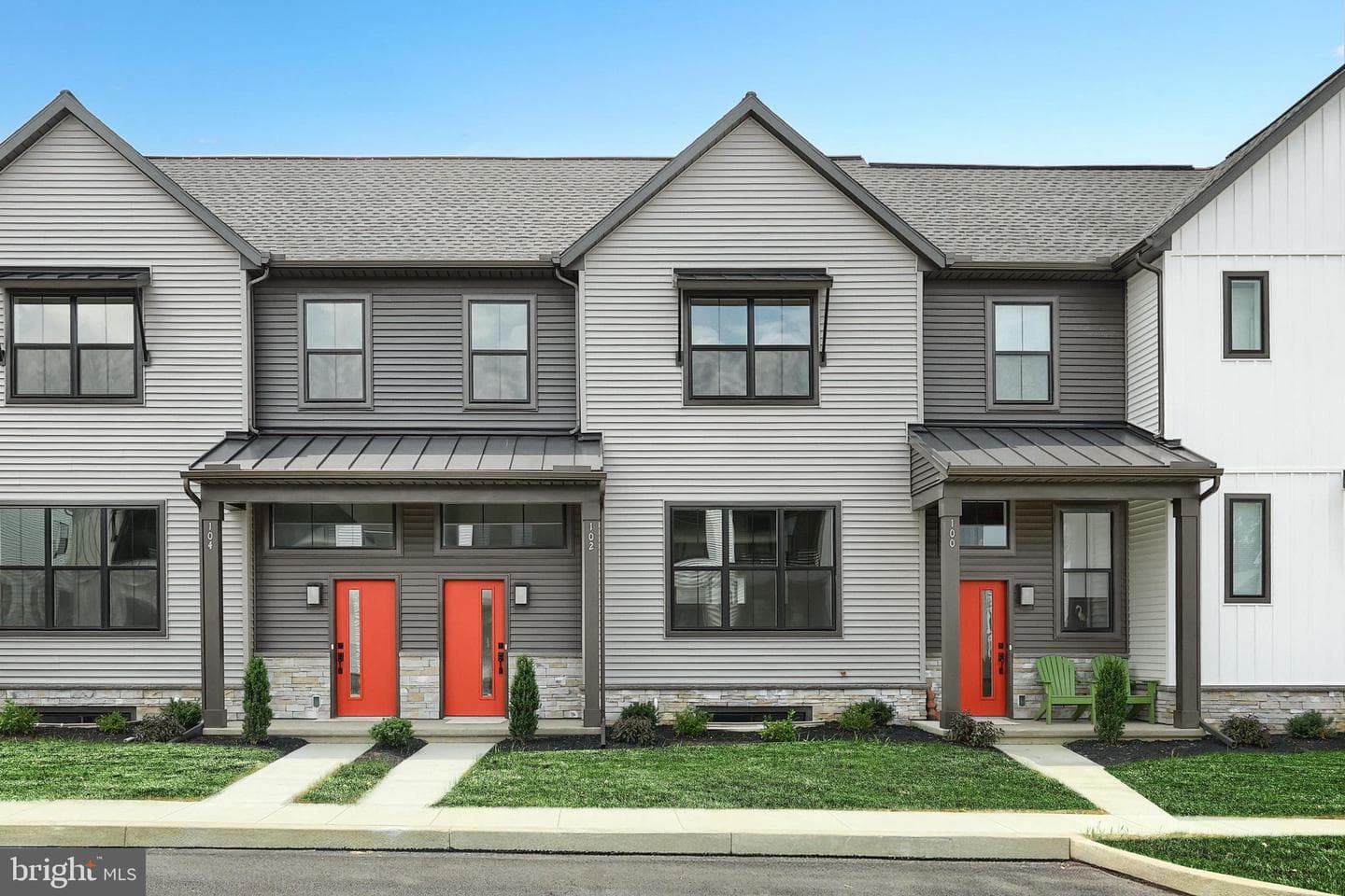 102 Madison Drive, Mechanicsburg