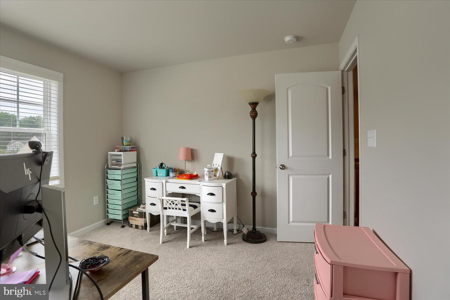 304 Lexington Lane photo 27