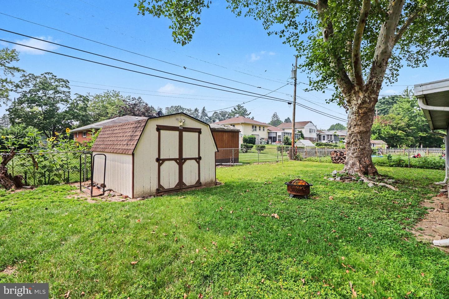 414 Appletree Road photo 27