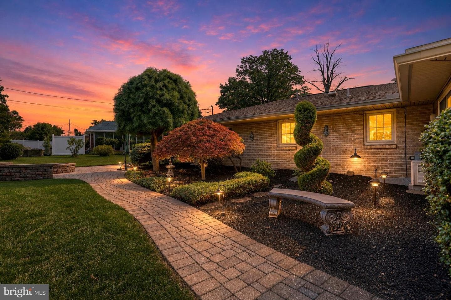 23 Columbia Drive photo 42