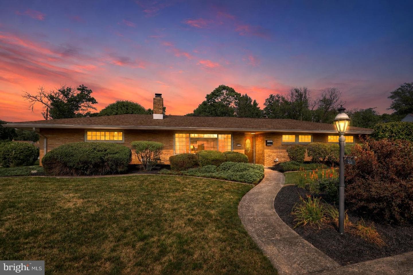 23 Columbia Drive photo 45
