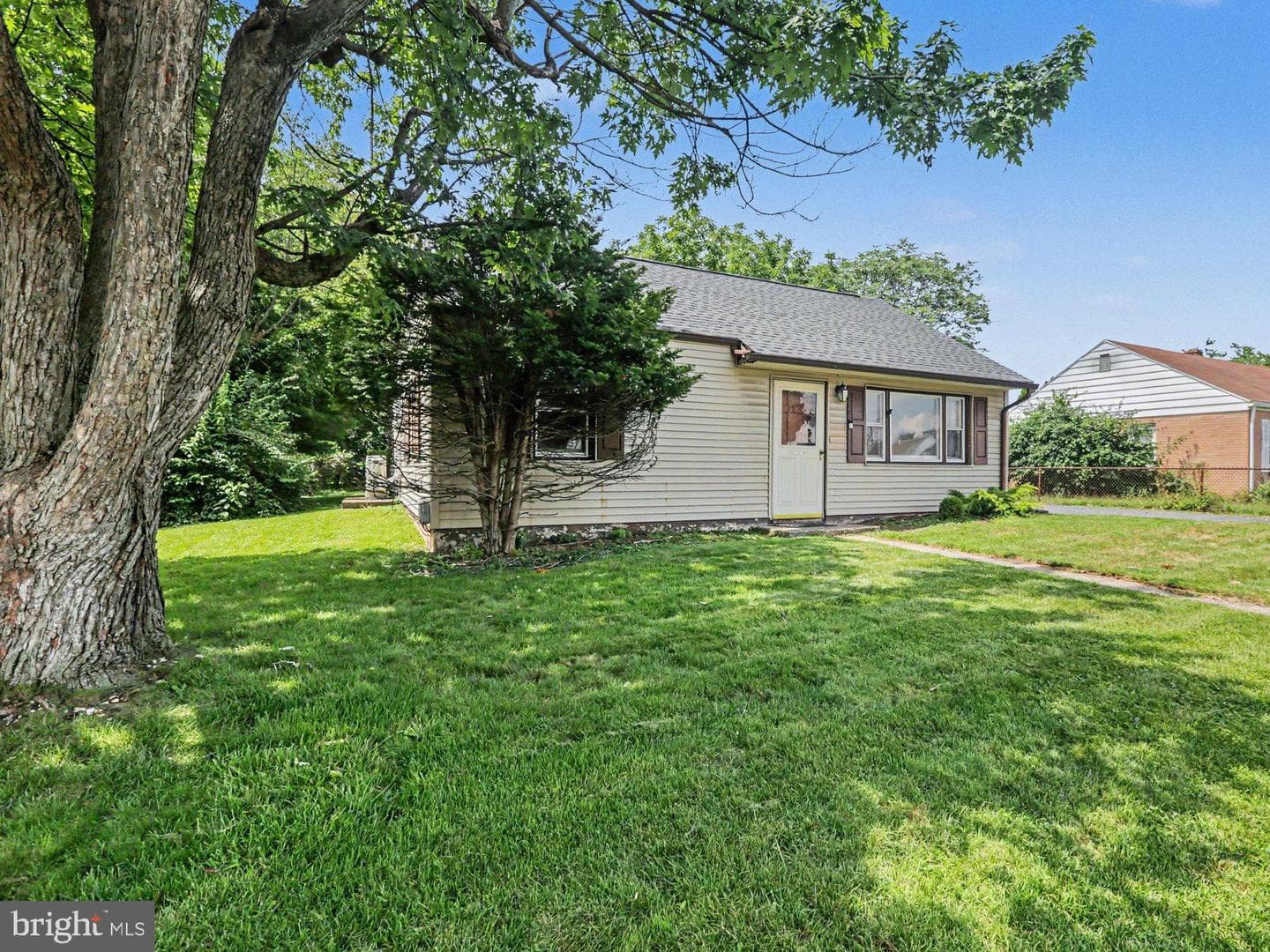 12 Birch Street, Mechanicsburg