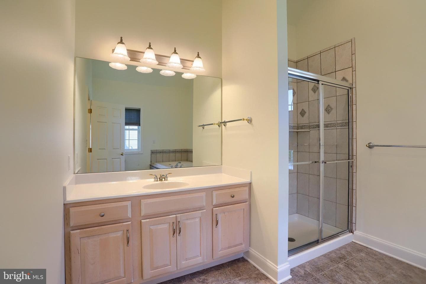 5127 Jennifer Circle photo 18