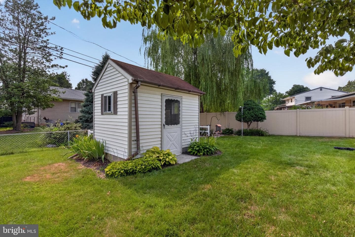 134 Yorkshire Drive photo 29