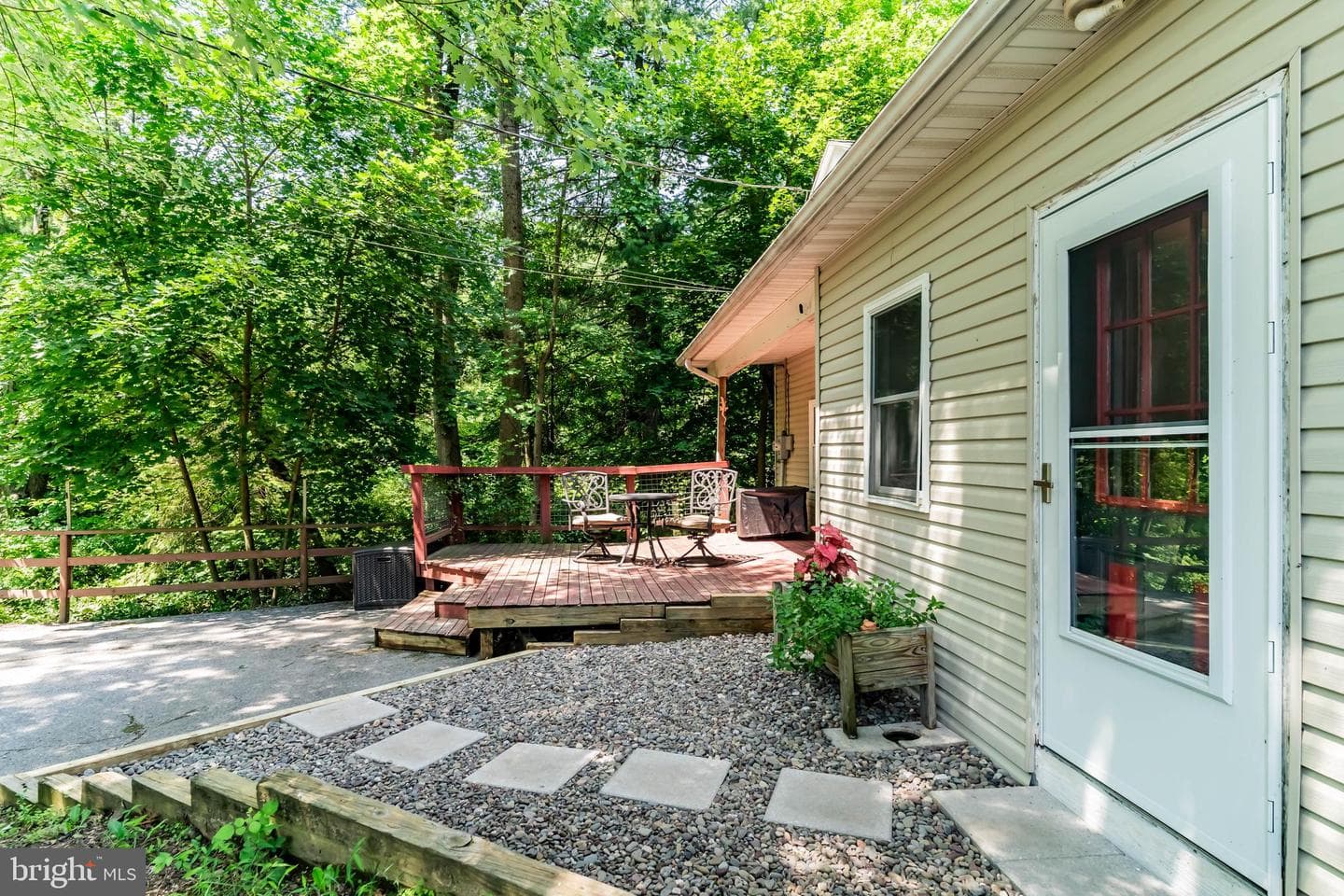 69 Pine Hill Road photo 2