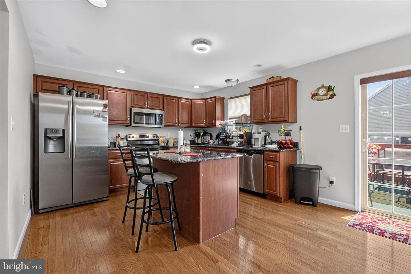 6421 Creekbend Drive photo 9