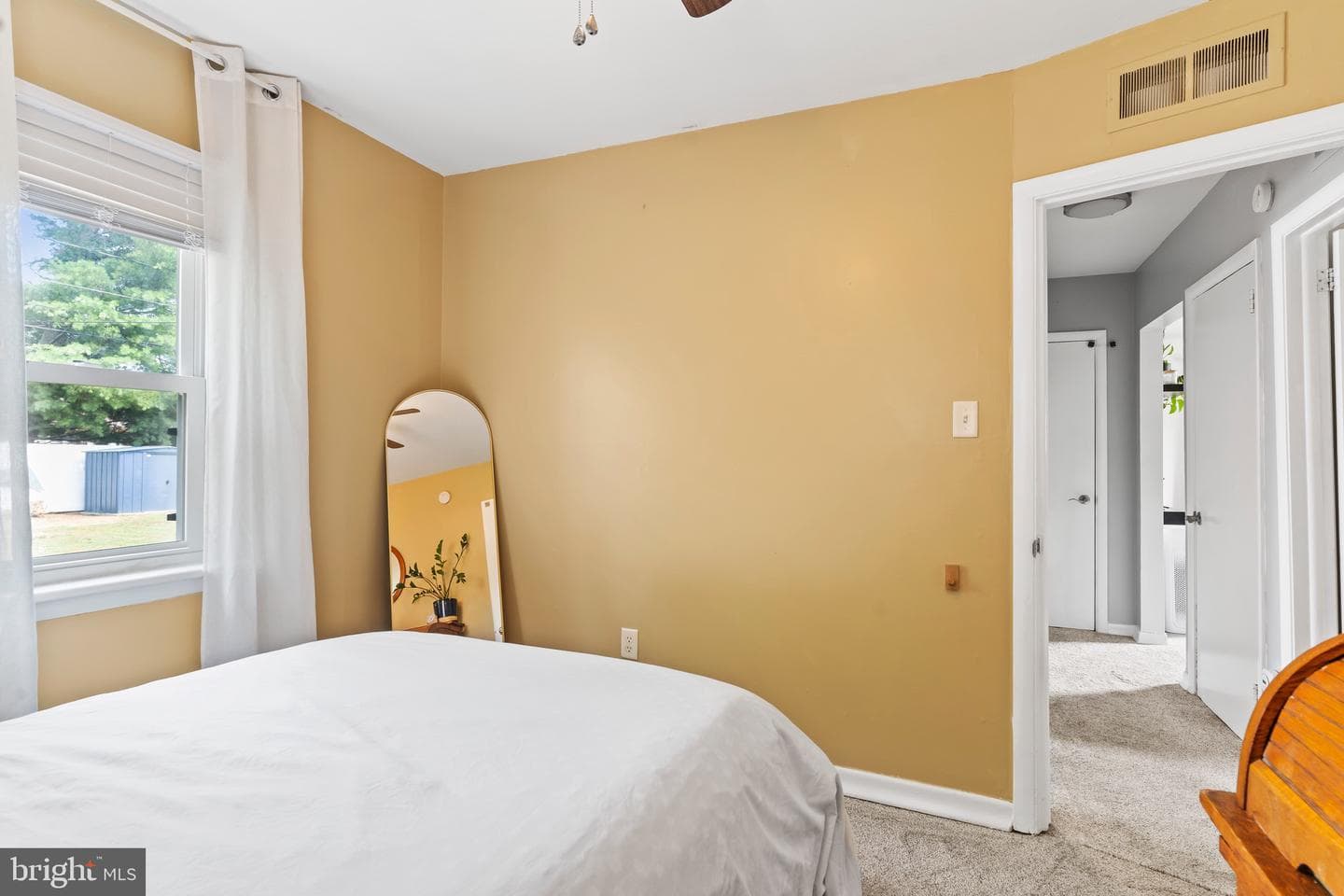 329 Charles Road photo 17